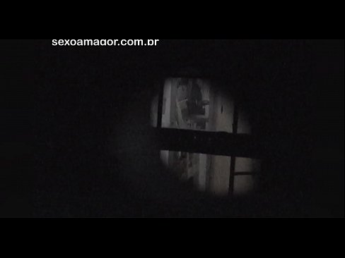 ❤️ Si Blondie ay lihim na nakunan ng video ng isang voyeur ng kapitbahayan na nakatago sa likod ng mga guwang na brick ❤ Porno sa tl.91sesex101.top ️❤
