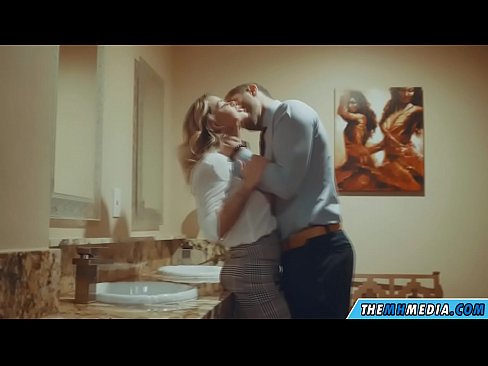 ❤️ Kapag ang isang busty blonde seduces sa isang pampublikong banyo ❤ Porno sa tl.91sesex101.top ️❤